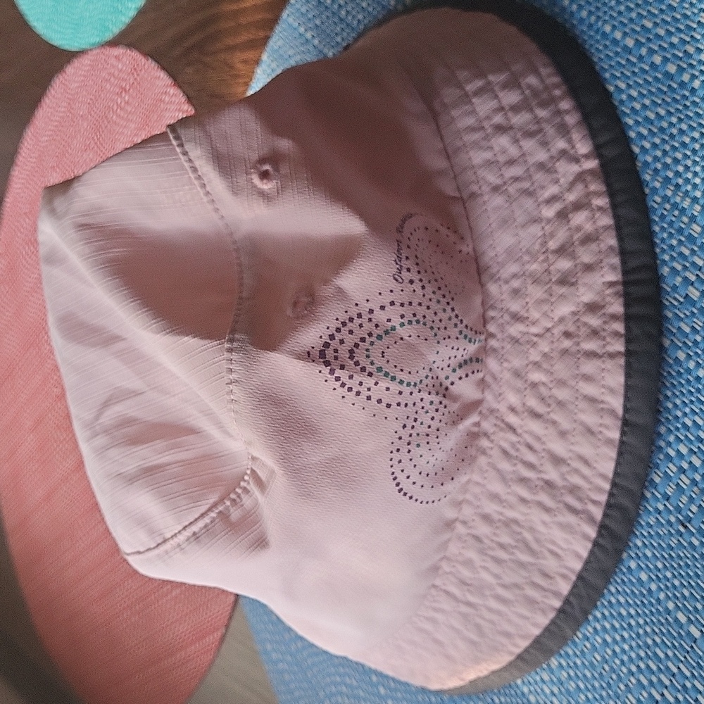 Sunhat by Outdoor Research